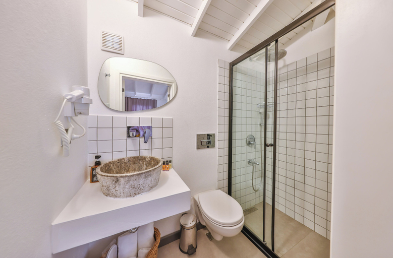 Bathroom 5, Caliza Alacati, Çeşme