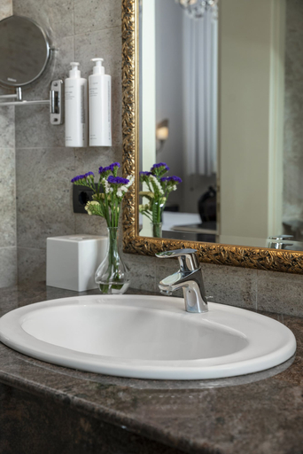 Bathroom 4, Grand Hotel di Parma | UNA Esperienze, Parma