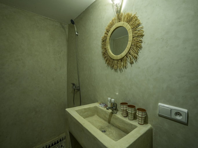 Bathroom 3, Riad Tarba & spa, Marrakech