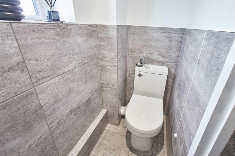 Room 4, Host Stay Marsden Beach House, South Tyneside