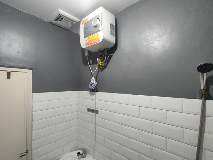 Puspiptek Residence Syariah Mitra RedDoorz, Tangerang Selatan