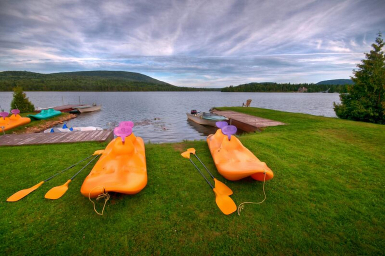 Others 5, Le Bois Rond Des Ruisseaux, La Côte-de-Beaupré