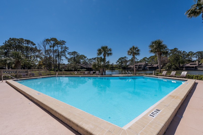 Sport & Beauty 5, Fishermans Cove 45, Saint Johns