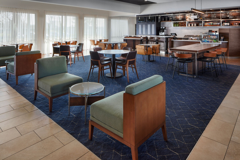 Food & Drinks 4, Courtyard by Marriott Columbus Dublin, Franklin