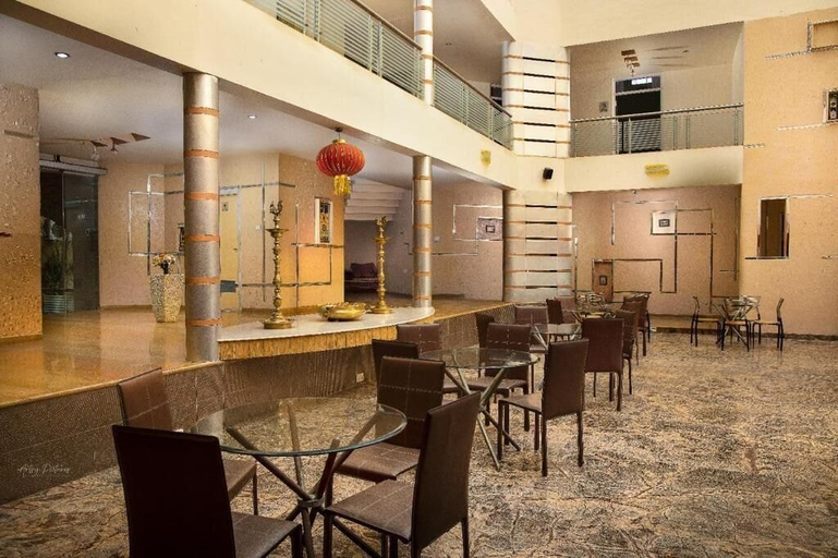 Food & Drinks, JTC Club Resort, Tiruppur