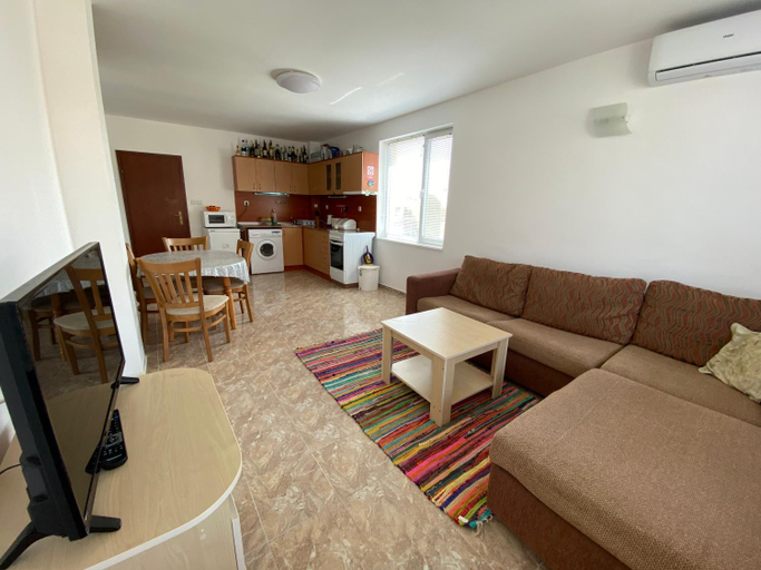 Others 3, Apartments in complex Daisy, Balchik