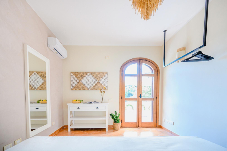 Bedroom 4, Lemon Garden Room Superior, Salerno