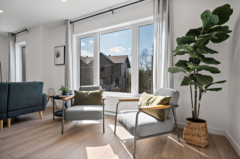 Others 5, Maison Oasis by RVMT, Les Laurentides