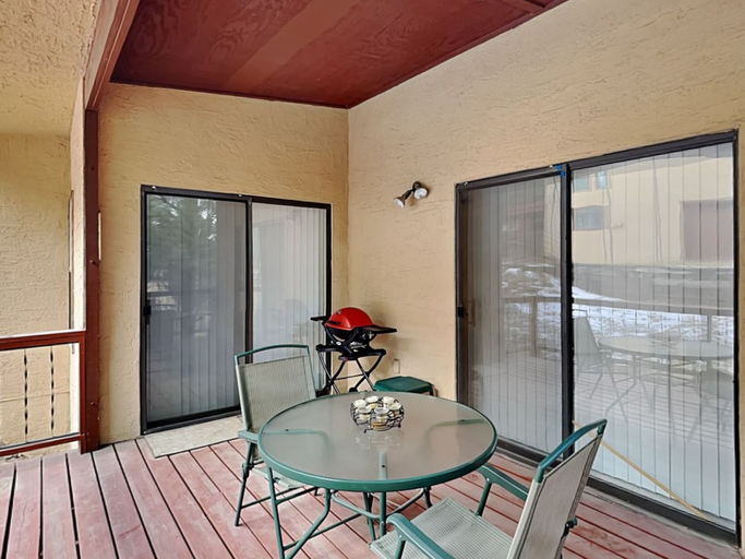 Others 4, Alto Mountain Retreat, Lincoln