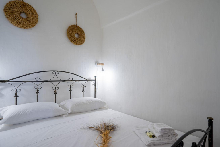Others 5, Margaret's House , Brindisi