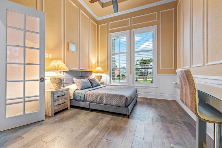 Bedroom 2, Sunrise Bay, Lee