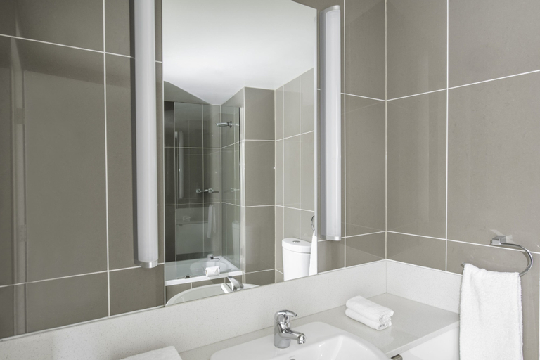 Bathroom 3