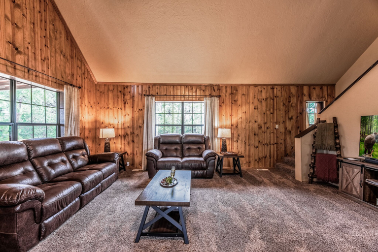 Others 4, Four Cubs by Ruidoso Vacation Rentals, Lincoln