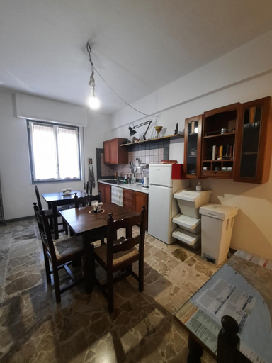 Others 2, Affittacamere San Lorenzino, Savona