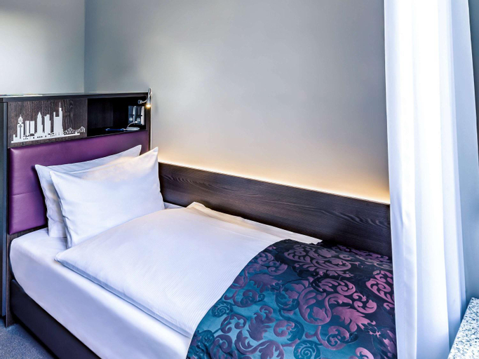 Bedroom 11