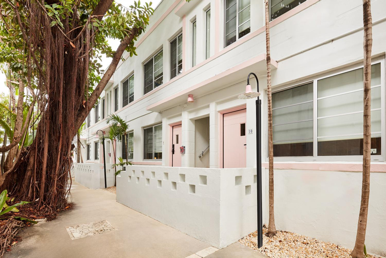 Pantera Rosa, Miami-Dade