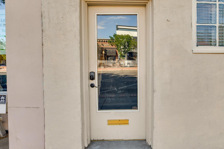 Downtown Montrose Apartment, 12 Mi to Natl Park!, Montrose