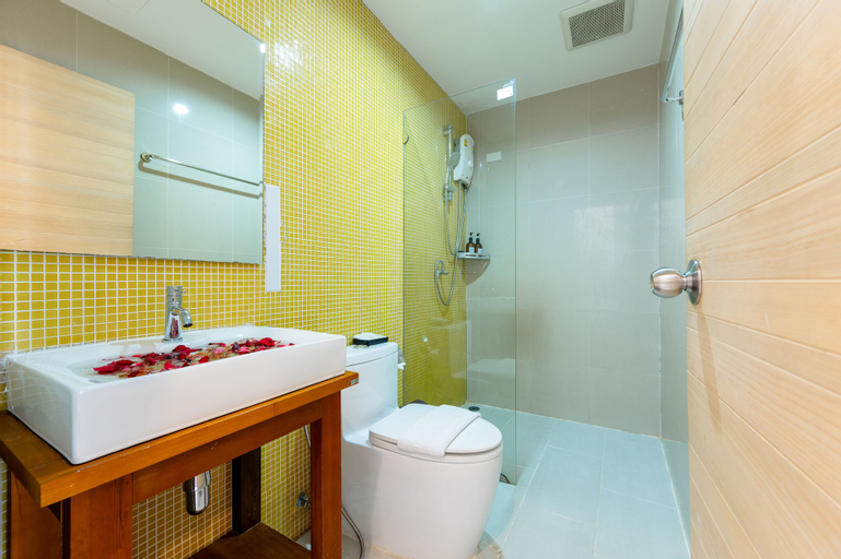 Bedroom 5, La Vista Hotel Patong, Phuket Island