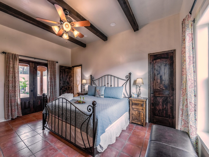 Bedroom 3, Casita Rios, Lincoln