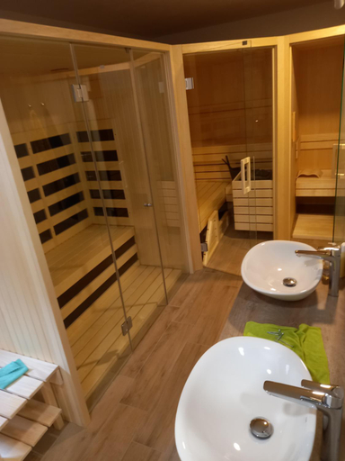 Bathroom 2, B&B family room Tubej, Bohinj