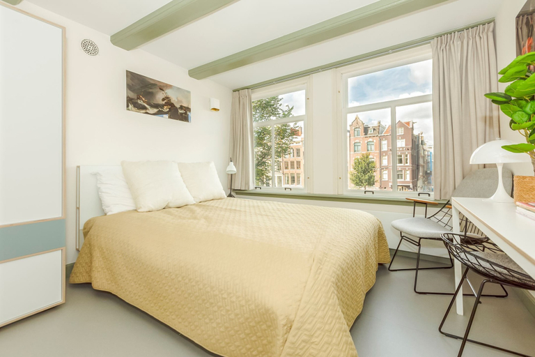 Bedroom 4, Red Ox - Super Central Canal View Rooms, Amsterdam