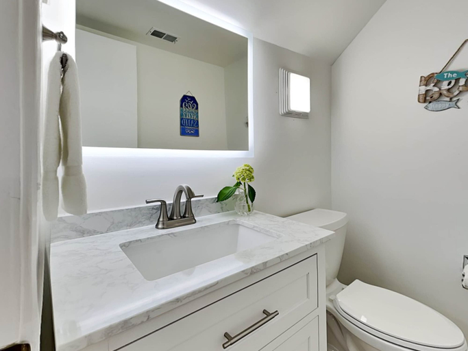 Bathroom 3, Hilton Head Beach Club 49, Beaufort