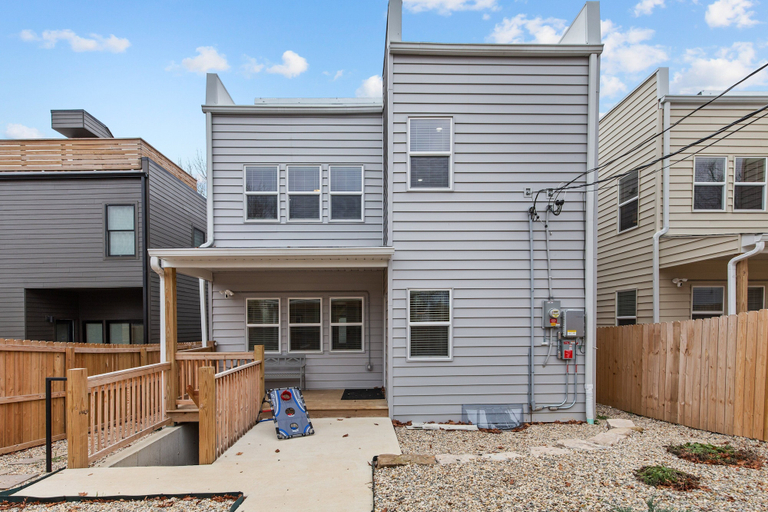 Exterior & Views 2, Uptown Elegant Escape | JZ Vacation Rentals, Saint Louis