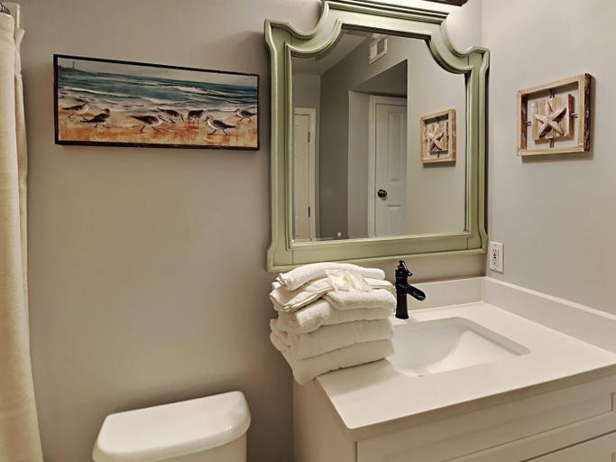 Bathroom 3, Maravilla by Southern Vacation Rentals, Walton