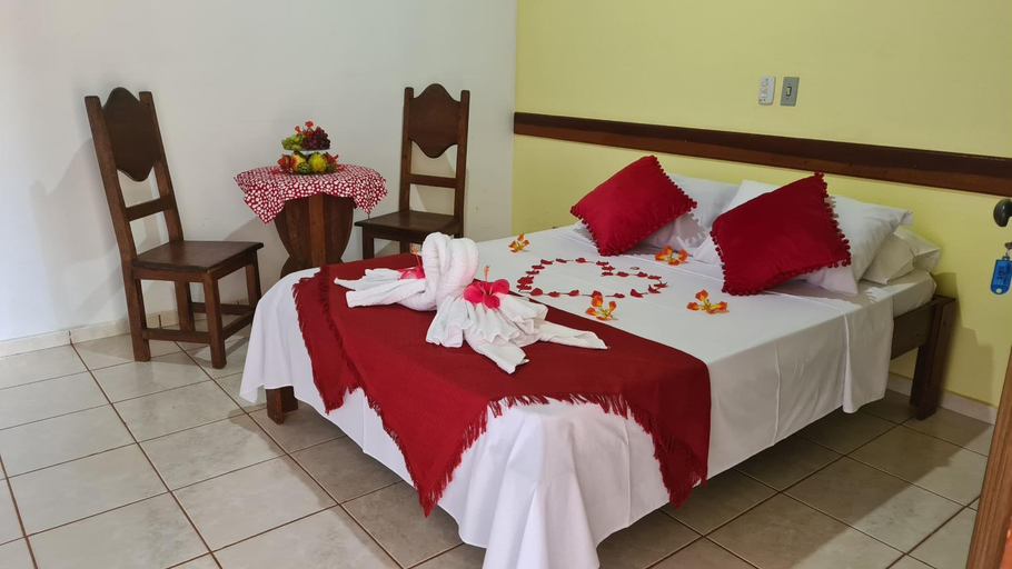 Bedroom 2, POUSADA SERRA DA CANASTRA, Cássia