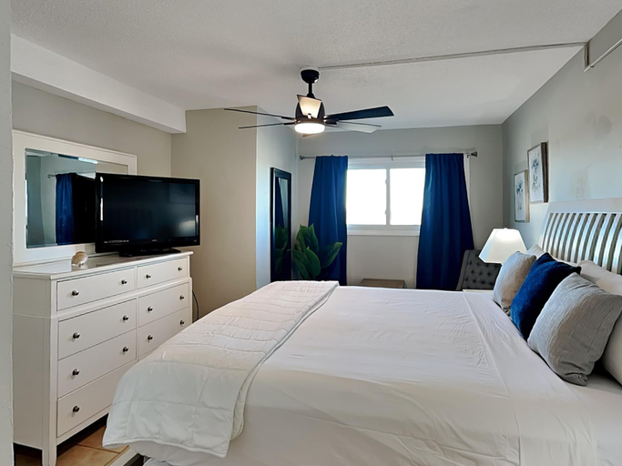 Bedroom 3, Summit Beach Resort II by Resort Collection, Bay