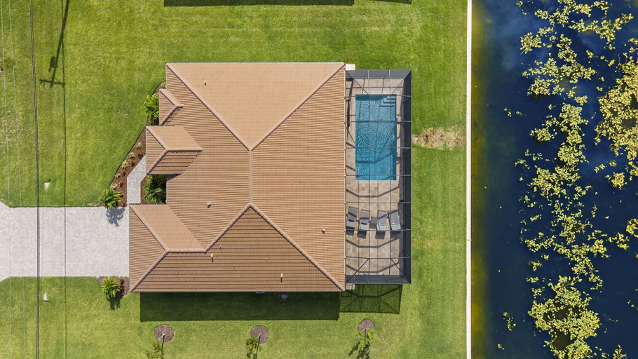 Exterior & Views 2, Villa Alaia, Lee