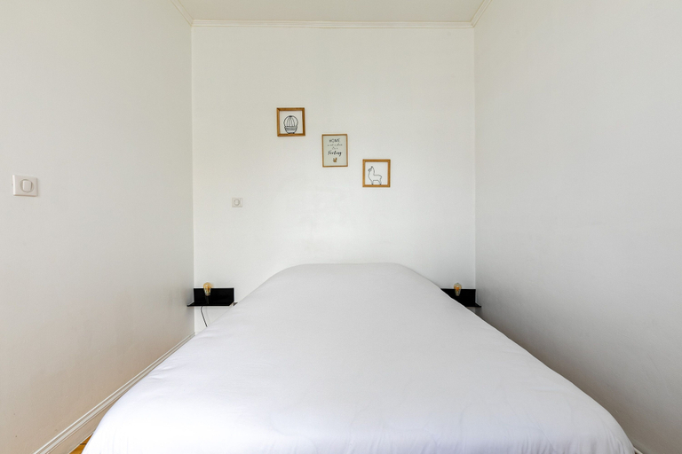 Bedroom 2, 2 chambres avec garage, Bas-Rhin