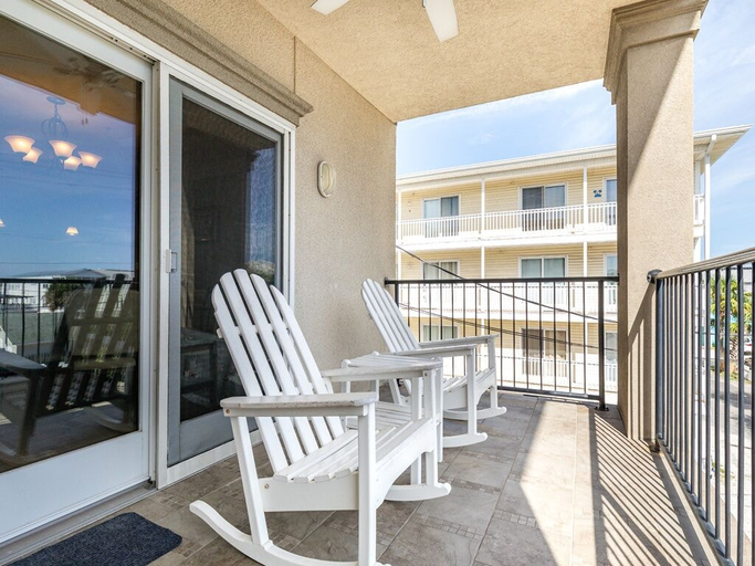 Others 4, Silver Seas 203 by Tybee Vacation Rentals, Chatham