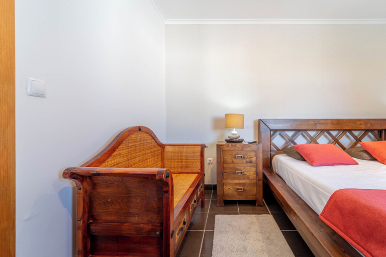 Bedroom 2, Quinta Solar da Portela, Almodôvar