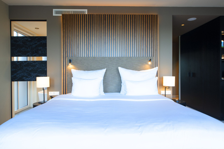Bedroom 4, Pestana Amsterdam Riverside, Amsterdam