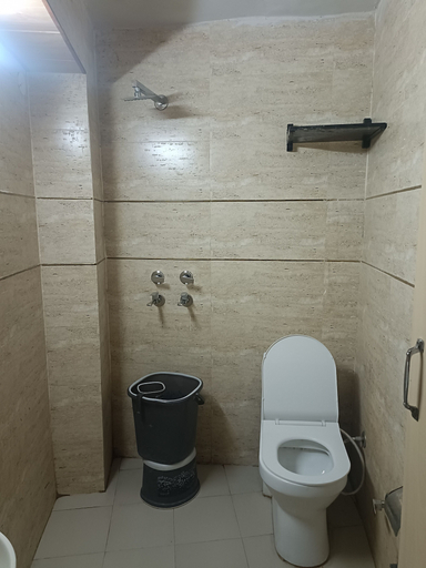 Bathroom 3, Hotel Heritage Homes, Amritsar
