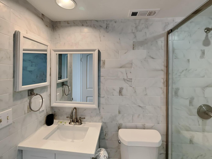 Bathroom 4, One Seagrove Place by Southern Vacation Rentals, Walton
