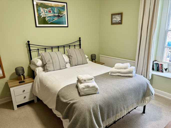Bedroom 2, The Old Bakehouse, Devon