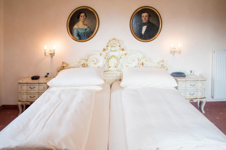 Bedroom 4, Hotel Rex, Miesbach