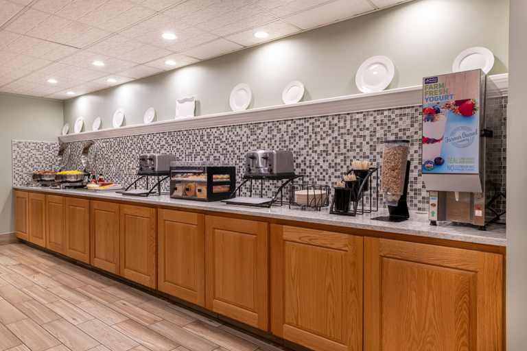Food & Drinks 4, Best Western Plus Waterbury - Stowe, Washington