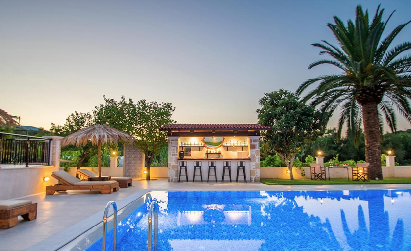 Others 4, Zissis Villa & pool 5min drive to beach, Ionian Islands