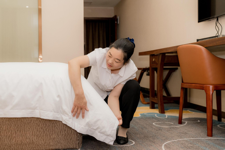 Others 4, Rezen Select Hotel Yizhou Bus and Freight Service Station, Hechi