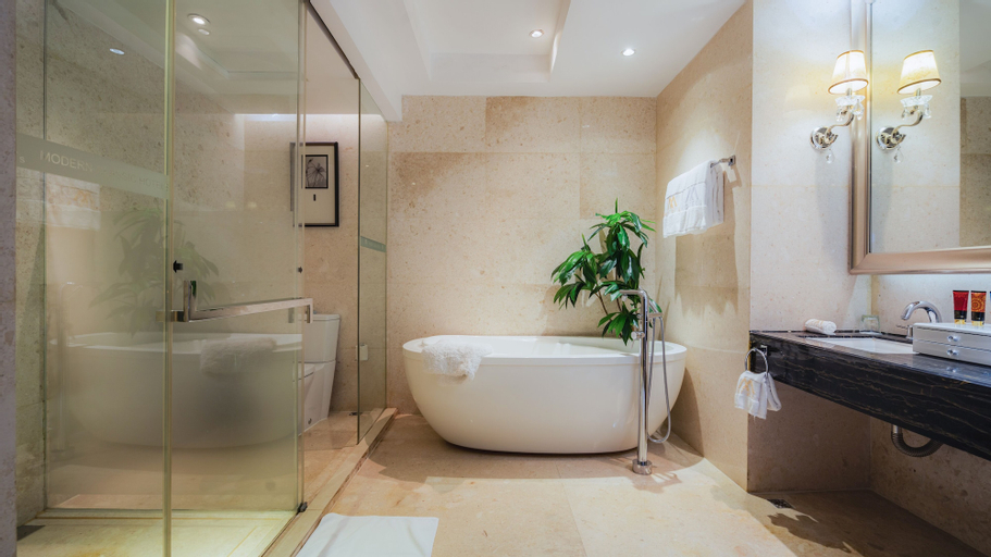 Bathroom 26