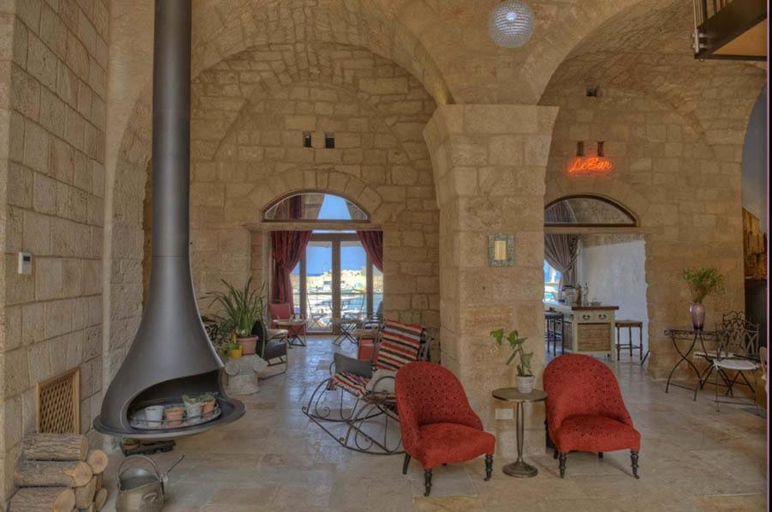 Public Area, L'Auberge de la Mer, Batroun