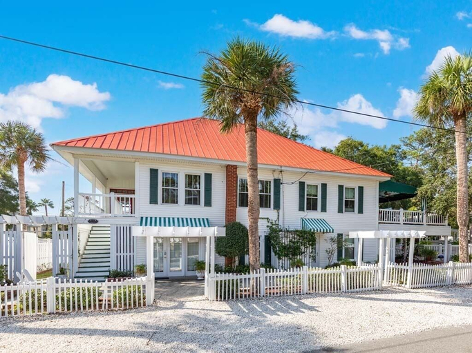 Exterior & Views 2, Tybreeza B by Tybee Vacation Rentals, Chatham