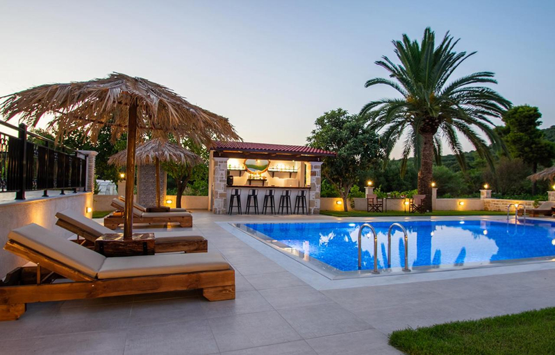 Others 5, Zissis Villa & pool 5min drive to beach, Ionian Islands