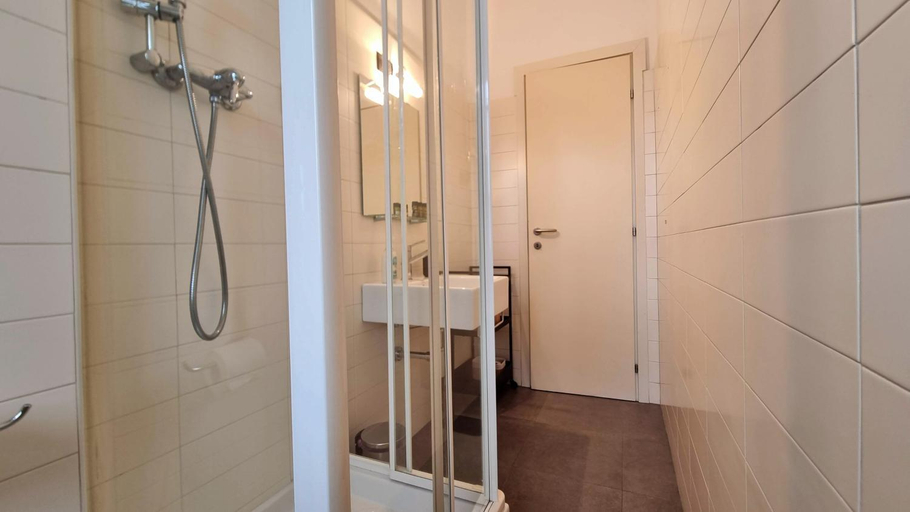 Bathroom 3, Milano Apartment - Trieste Reception, Trieste
