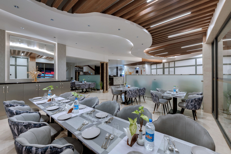 Food & Drinks 5, Click Sunburry Hotel Katra, Reasi