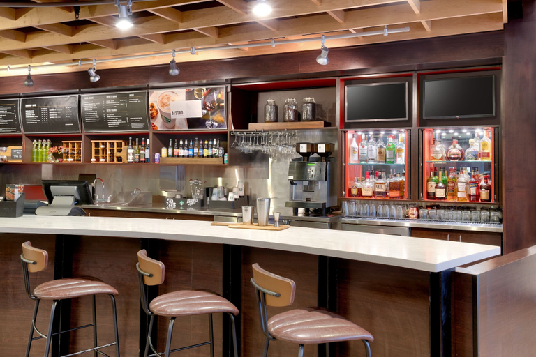 Food & Drinks 5, Courtyard by Marriott Johnson City, Washington