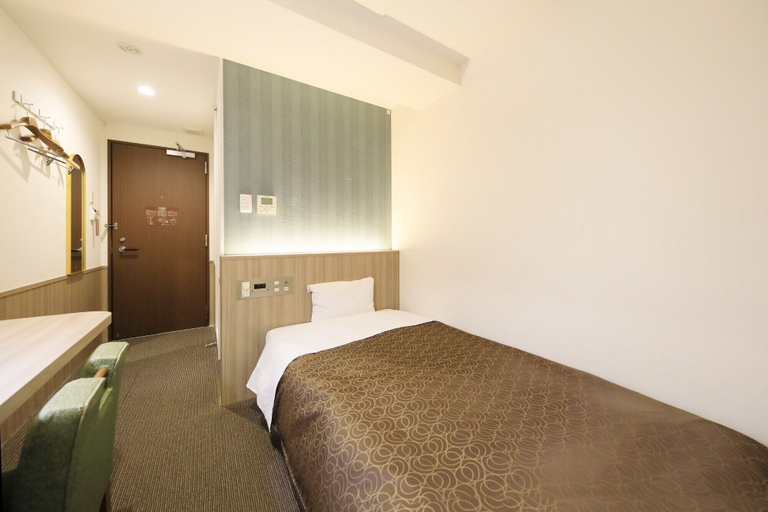 Bedroom 3, Hotel Shinjukuya, Machida